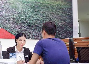 全套写真揭秘：爱丝的美丝病栋，究竟在传递什么暗示？