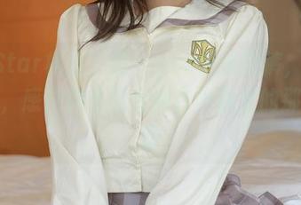 MFStar模范学院 – yoo优优短裤，高清图集，感觉像是阳光洒在皮肤上的那种温暖