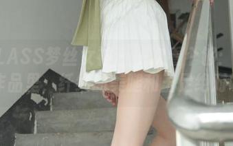 MSLASS梦丝女神 – 一次看个够：诗琪的作品里，纤细的美腿和玉足绝对吸睛