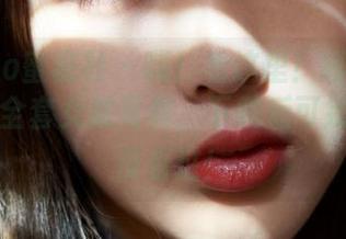 MiiTao蜜桃社 – 嗨！看这里！绯月樱-Cherry全套女孩写真，下载后可别跟我说没看过！
