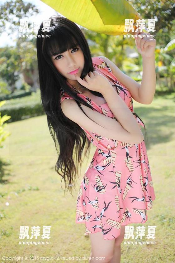 MyGirl美媛馆 - 鱼子酱Fish的短裙最新作品：春风十里不如你，看完想奔向草地里打滚！