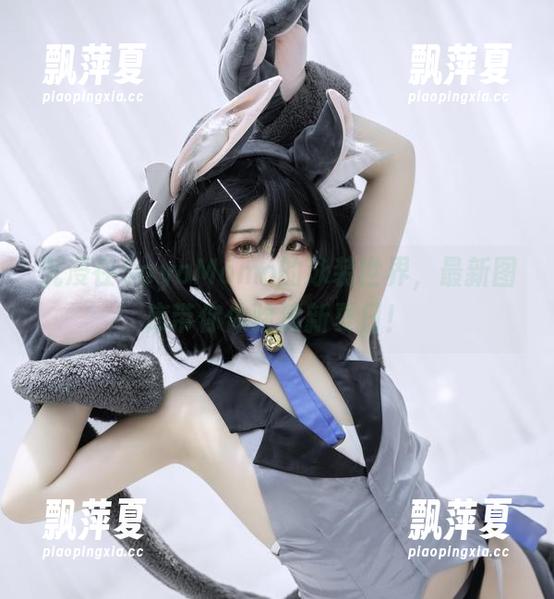 SayoMomo 沉浸在SayoMomo的泳装世界,最新图库带你体验清新夏日!