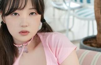 Sia(시아)的连体衣：这是你免费资源拼图的新起点！