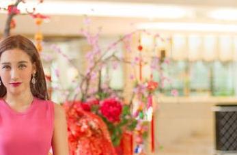 TGOD推女神 – 美图与户外的奇妙碰撞，琪琪qlql的写真新境界