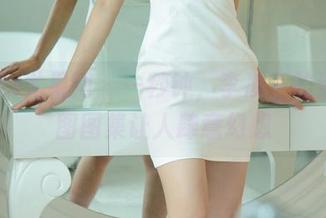UGirls尤果网 – 一秒钟，李凌子的清纯美图图集让人肆意幻想