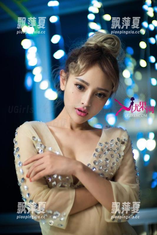 UGirls尤果网 - 别说我没提醒你，杜花花黑白作品，真免费！