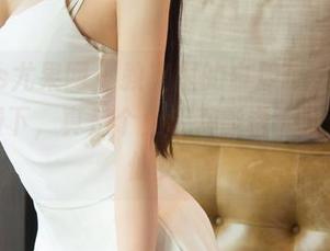 UGirls尤果网 – 教室里的白熙萌，校服写真免费下，真是个上课都能诱人分心的小仙女。
