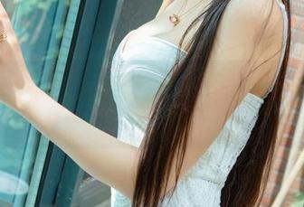 UGirls尤果网 – 图集里的谭晓彤，甜心照片中那抹不经意的性感