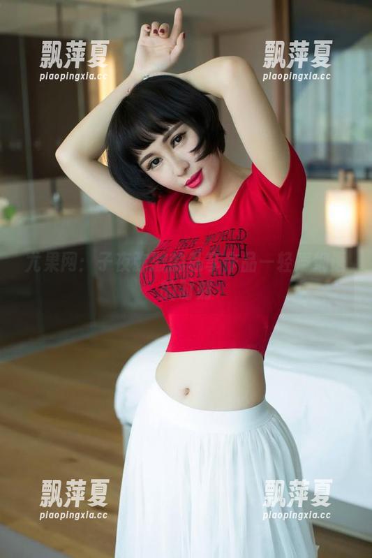 尤果网：子夜弥撒的私享作品—轻声细语的时刻