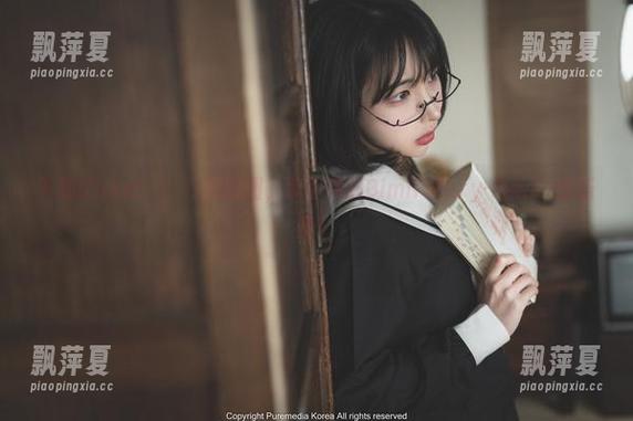 下载Uhye(이유혜)的原图，带你嗨翻Bimilstory-No.02的乐趣！