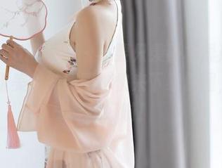 XIAOYU语画界 – 不要只羡慕杨晨晨sugar的甜美女神制服，快来下载原图，照着穿就好啦！