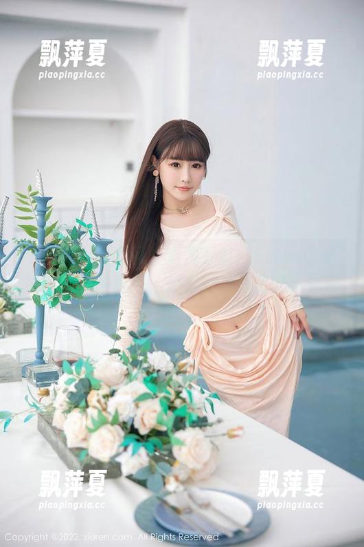 Xiuren秀人网 - 资源分享：Elise谭晓彤的女神写真集，轻松打动心底的小秘密