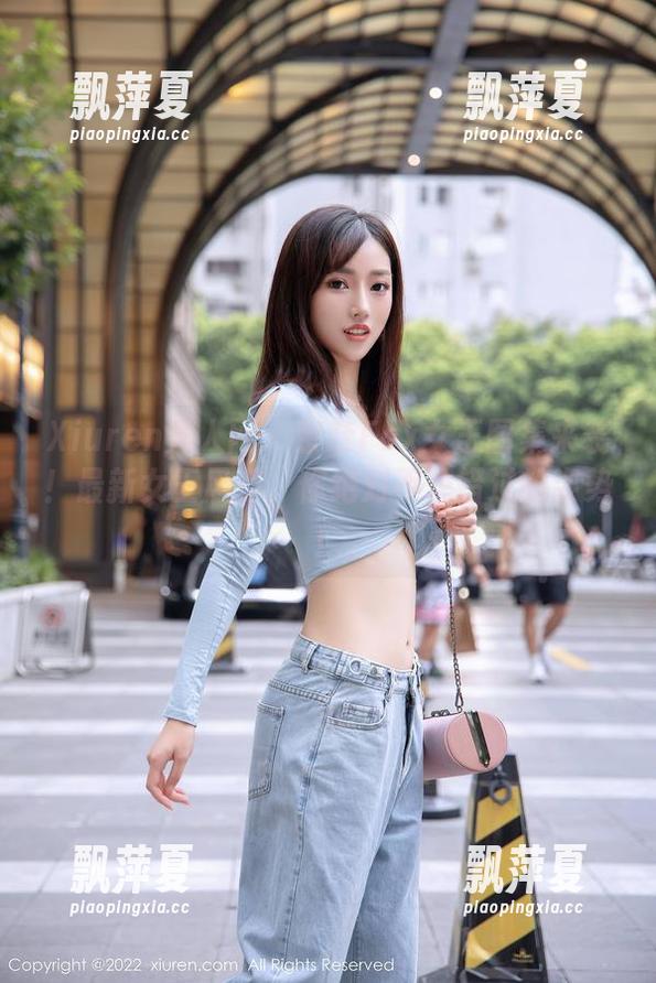 Xiuren秀人网 - 奈奈Fox女王图集来袭！最新女王风范，你绝对不想错过的姿势！
