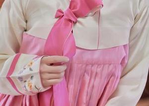 Xiuren秀人网 – 这不是普通的毛衣合集，猫咪巨臀妹妹的每一件都有故事！