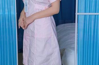 Xiuren秀人网 – 这不是简单的美腿，颖仪baby给图片化上了一层神秘的写真