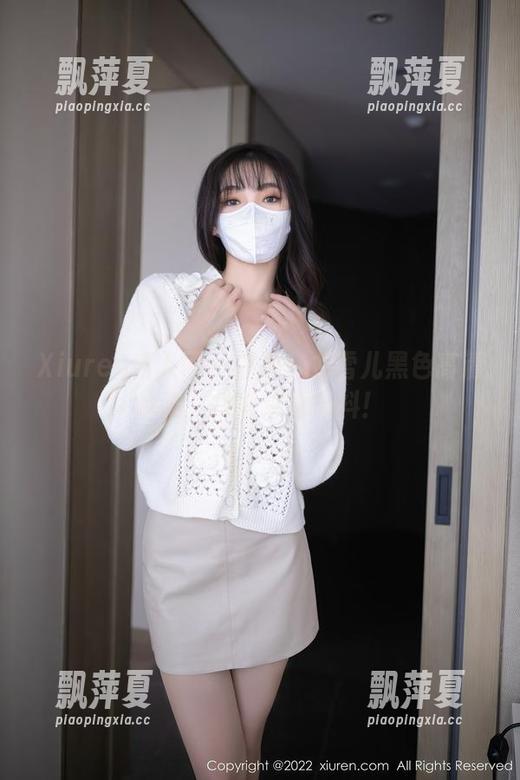 Xiuren秀人网 - 震撼！龙雪儿黑色高清合集，按钮点得手抖！