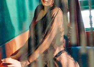 Zia(지아)的写真作品集：吊带里的微妙性感，无需多言