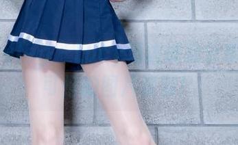 beautyleg – Lucy海边捕捉分享：不看可惜的图片资源！