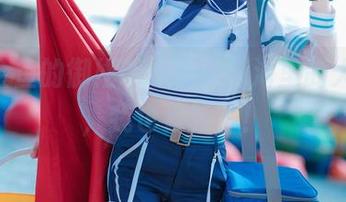 yui金鱼的御姐Cos集：深海里的大长腿，我也是醉了！