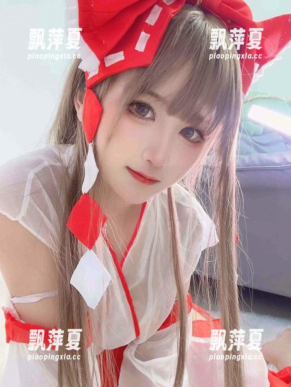 直击心扉的JK红裙：三度_69精选图包，快来围观！