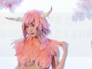 云溪溪的写真：当潮汐遇上月亮，照片里盛满了暧昧的气息，谁说浪漫只属于诗人？