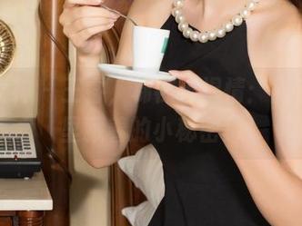 克拉女神 – 王睿，棉袜与温情：高清图集里藏着的小秘密！