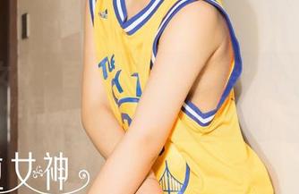克拉女神 – 百琳比基尼新姿势：更新你的作品集，发现夏天的不同面！