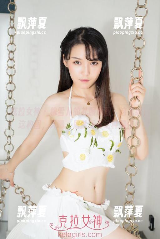 克拉女神 - 穆雪儿的礼服原图：这光线，这构图，天哪，居然还有这种操作！
