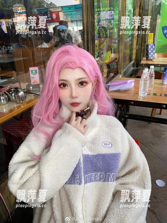 大肉丸Amiee 你的冬季必备:大肉丸Amiee的棉袜高清分享,温暖就是这么简单