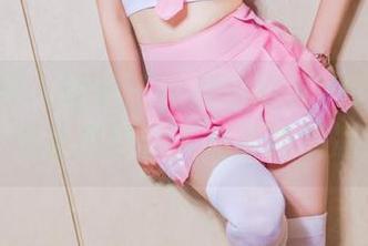 头条女神 – 精选王佳凝的夏天VIP版美图，感受那种沁人心脾的清凉！