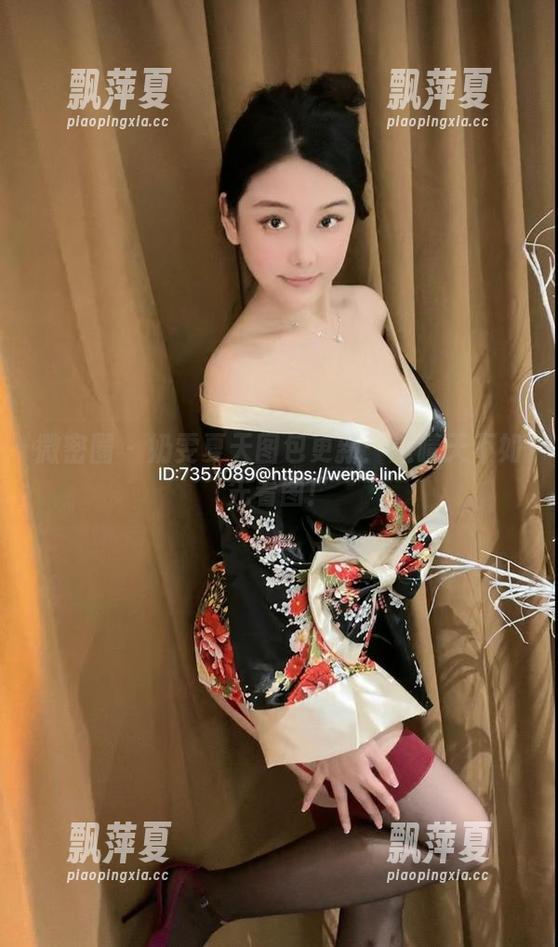 微密圈 - 奶雯夏天图包更新：这晴天不如先看图！