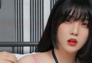 宋哈娜(송하나)高清写真：当破洞牛仔裤遇上居家生活，真的是随缘组合！