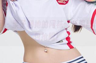 尤果网 – 栗子和她的网袜：美图横行，图包抢眼！