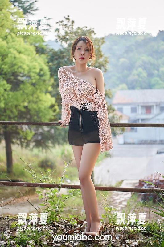 尤蜜荟 - 高清写真在手，张恬恬姐姐的美丽背影让人恍惚！