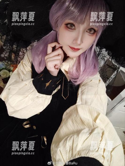来了来了！巴鲁巴鲁BaRu白丝的最新套图，简直让人无法自拔！