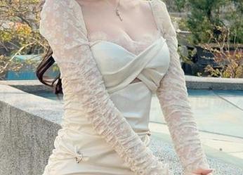 微密圈 – 震撼！徐莉芝Booty比基尼写真免费上线，让你在沙滩上也能回味无穷！