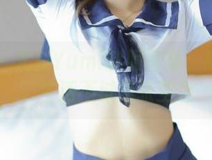 推女神 – 尤美Yumi制服写真：缺了一张，生活不过是张空白