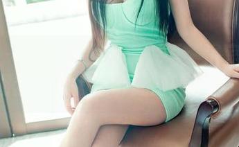 推女郎 – Yu佳妮的水滴低语：浴室里的美图套图，悄悄讲述她的故事！