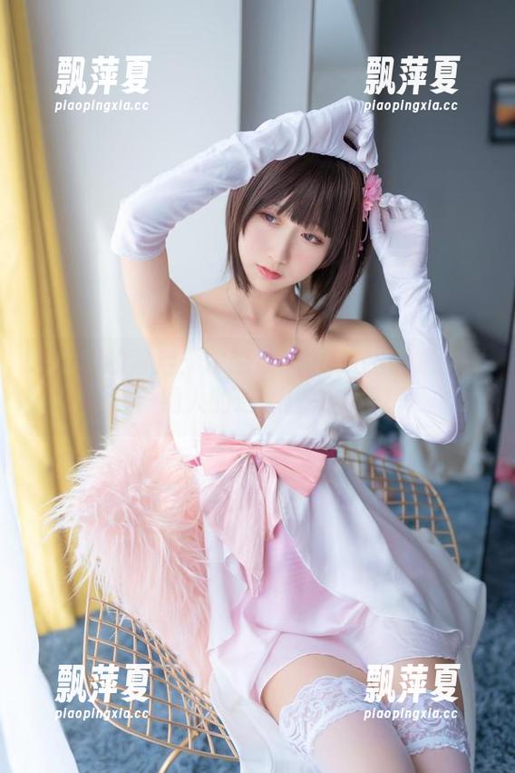 水手服的背后：木绵绵OwO定制图集大揭秘，别人的幻想我来实现！
