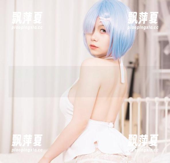 末夜787的美足作品集：在夏日晨光下，像在细沙上奔跑
