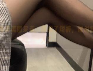 微密圈 – 免费美图来袭：桃脱了短裤，谁说短裤不能撩人？