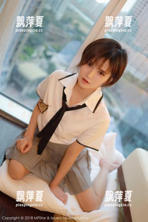 模范学院-糯美子Mini 模范学院 - 还在等什么?糯美子Mini最新牛仔裤美图,让你爱上这个季节!