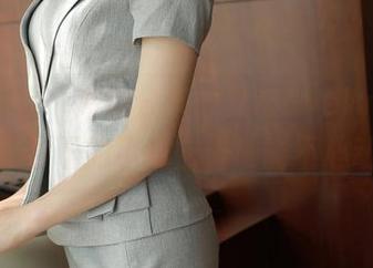 模范学院 – 高清分享！艾莉Evelyn吊带，光影下的小秘密，谁能不心动？