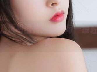 清水由乃透明图集：精选每一缕轻柔的光影
