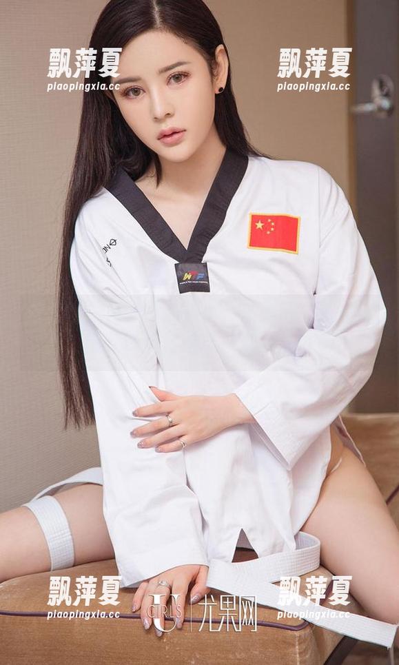 爱尤物-孟十朵 爱尤物 - 藏不住的温柔:孟十朵写真和图片,谁又能逃过这样一波柔情攻势?