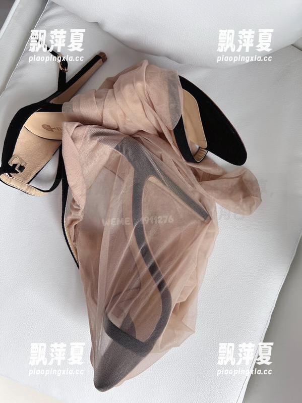 微密圈 - 白龙猫女的白衬衫，高清分享，一直以为你只是童话里的角色