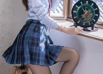 秀人网 – 从未见过如此清澈的美，UU酱的透明写真轻轻揭开层层纱幕。