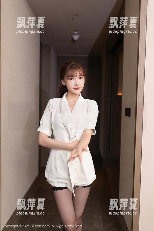 秀人网-奶油妹妹 秀人网 - 奶油妹妹写真集:内衣背后的故事分享