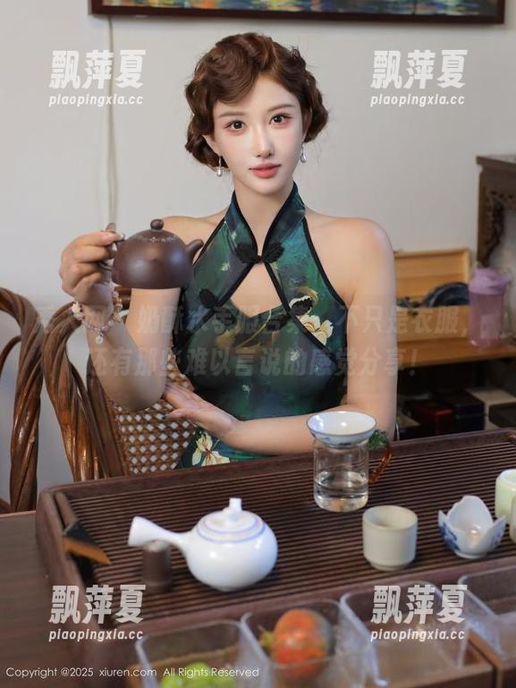 秀人网 - 奶酥水手服合集：不只是衣服，还有那些难以言说的感觉分享！