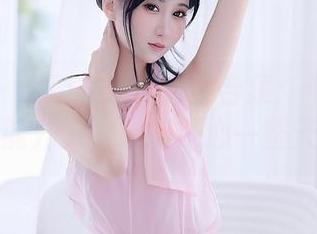 秀人网 – 小茶茶tea修女合集：看完不一定能升天，但能开心一整天！